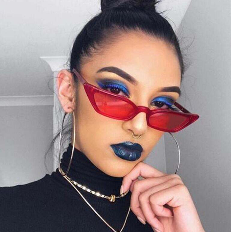 Lunettes de soleil petit cadre œil de chat vintage – Rouge | Femme