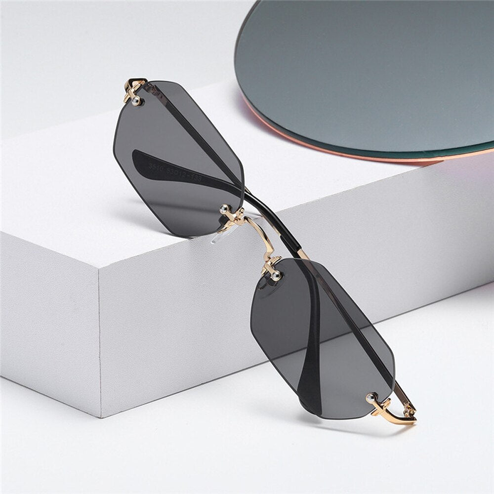 Lunettes de soleil punk octogonales sans monture – Femme | LamyHome