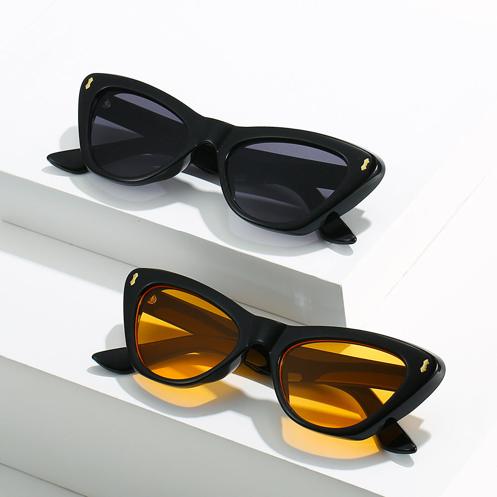 Lunettes de soleil œil de chat épurées – Tendance | Femme | LamyHome