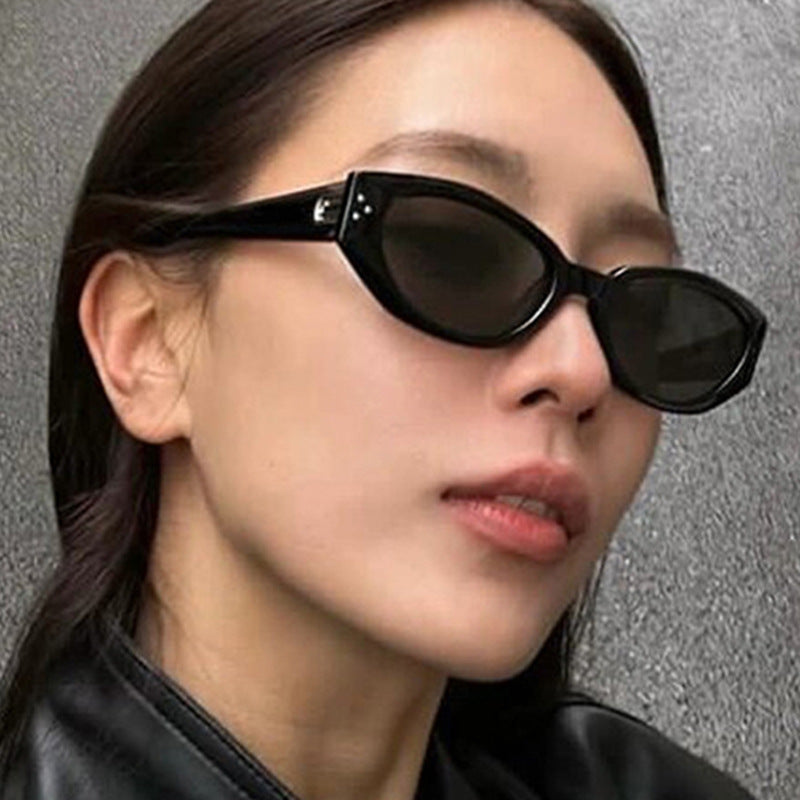Lunettes petit cadre cloutées – Style Spicy Girl