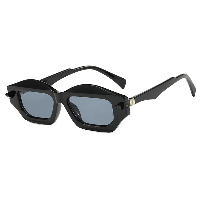 Lunettes de soleil petit cadre irrégulier haute couture – Femme | LamyHome