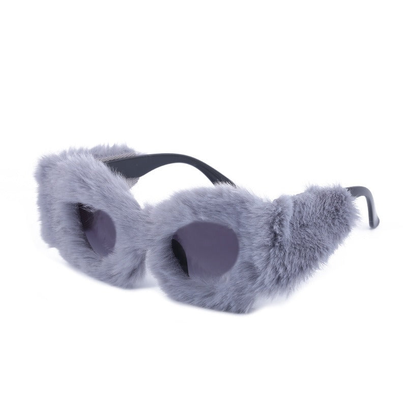 Lunettes de soleil œil de chat hiver à pompons – Tendance TikTok | Femme