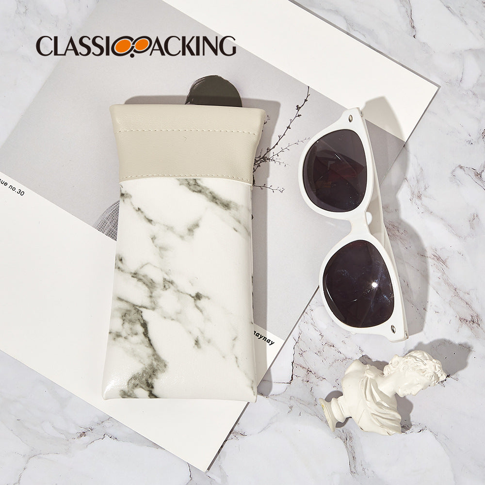 Pochette à lunettes en cuir marbré – Imperméable
