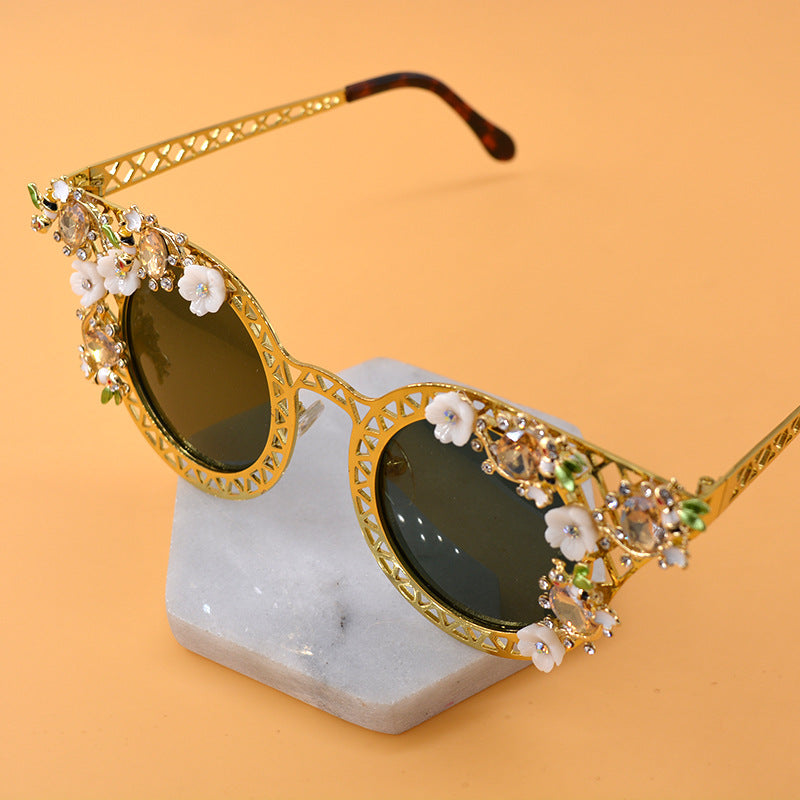 Lunettes de soleil pliables style Baroque – Tendance | Femme