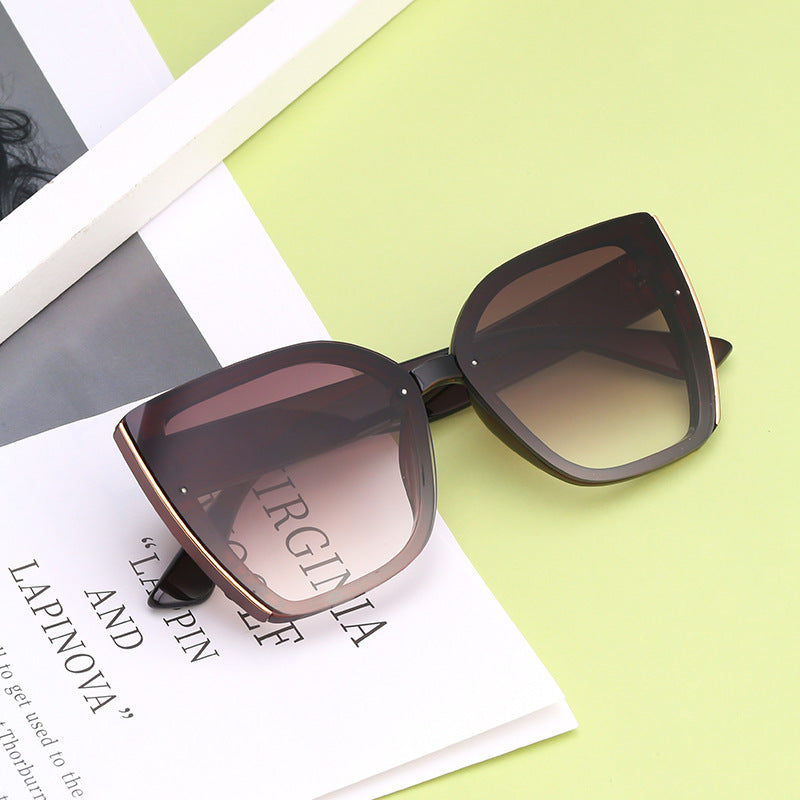 Lunettes de soleil œil de chat oversize UV400 – Femme | LamyHome