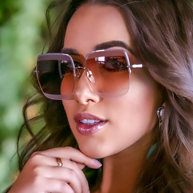 Lunettes de soleil carrées oversize – Femme | LamyHome