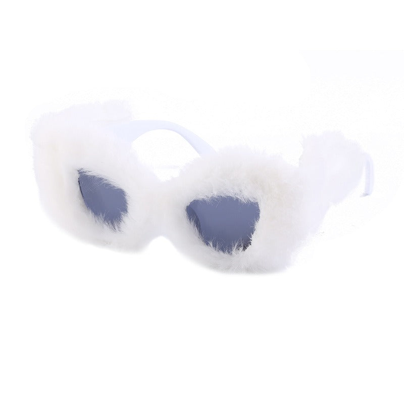Lunettes de soleil œil de chat hiver à pompons – Tendance TikTok | Femme